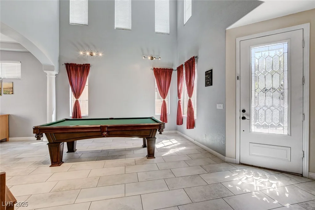 8212 Swallow Falls, North Las Vegas, NV 89085