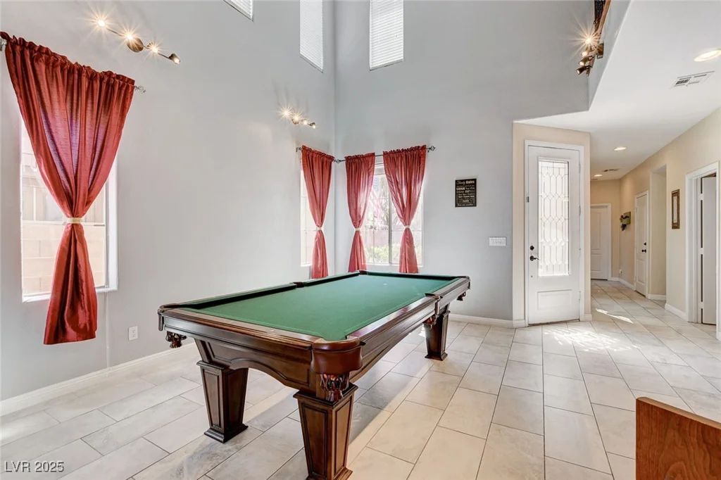 8212 Swallow Falls, North Las Vegas, NV 89085