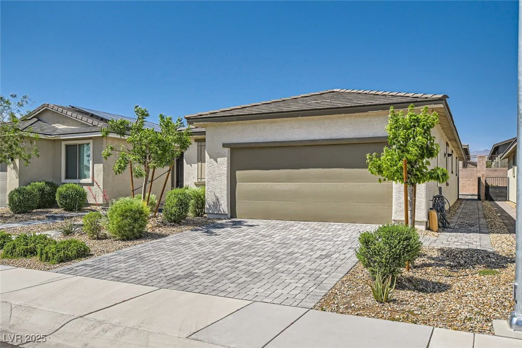 2110 Albury, North Las Vegas, NV 89086