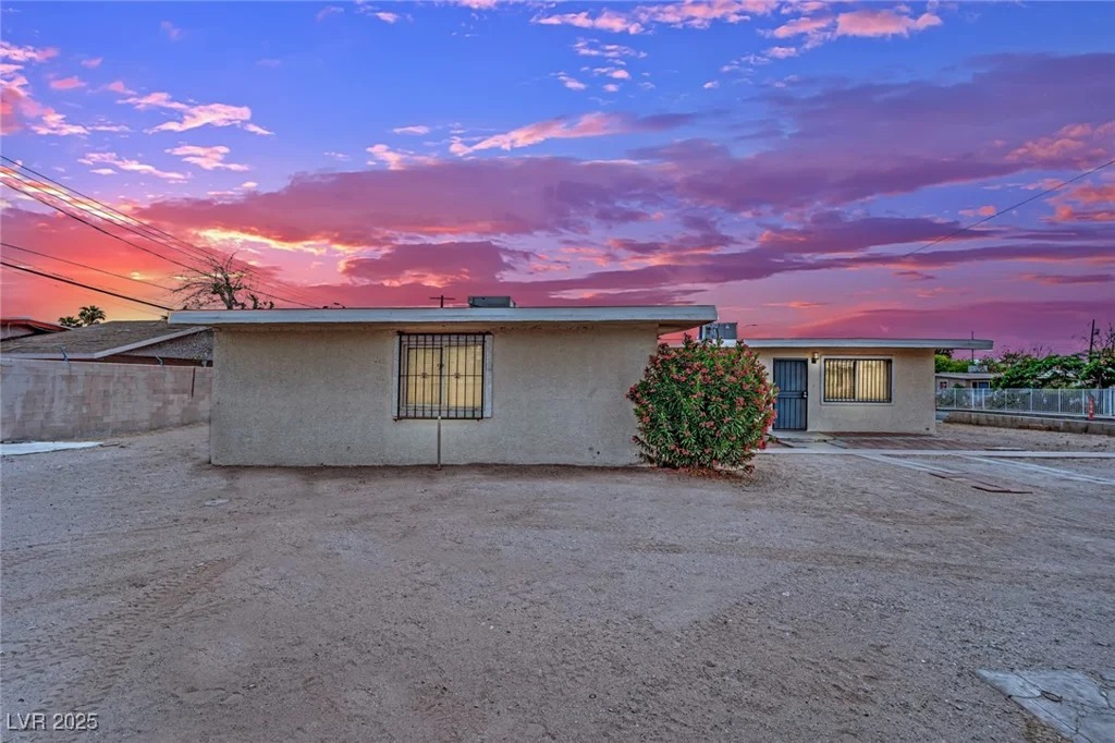 2200 Stanley, North Las Vegas, NV 89030