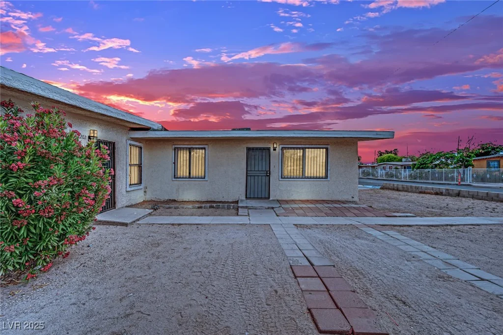 2200 Stanley, North Las Vegas, NV 89030