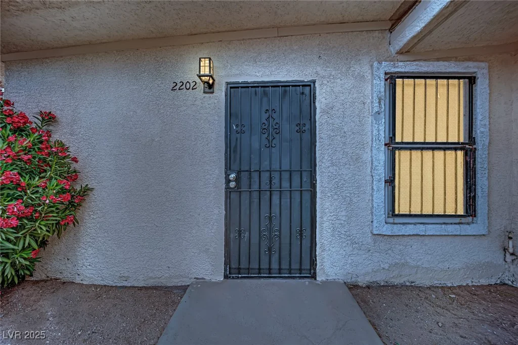 2200 Stanley, North Las Vegas, NV 89030