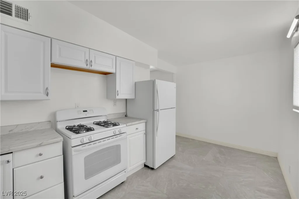 2200 Stanley, North Las Vegas, NV 89030