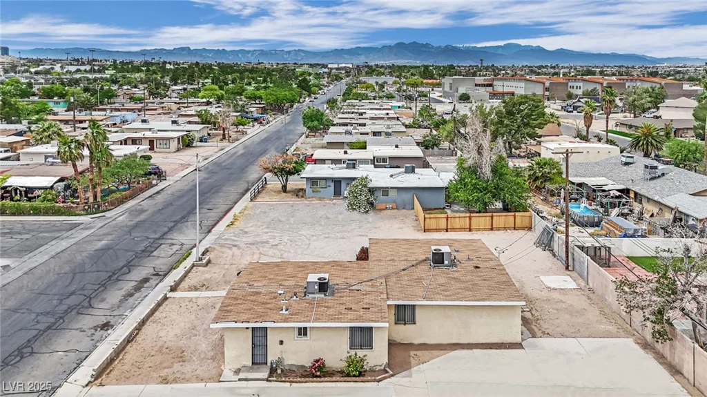 2200 Stanley, North Las Vegas, NV 89030