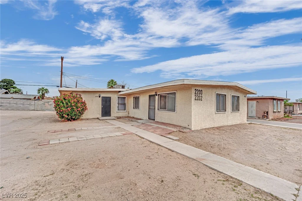 2200 Stanley, North Las Vegas, NV 89030