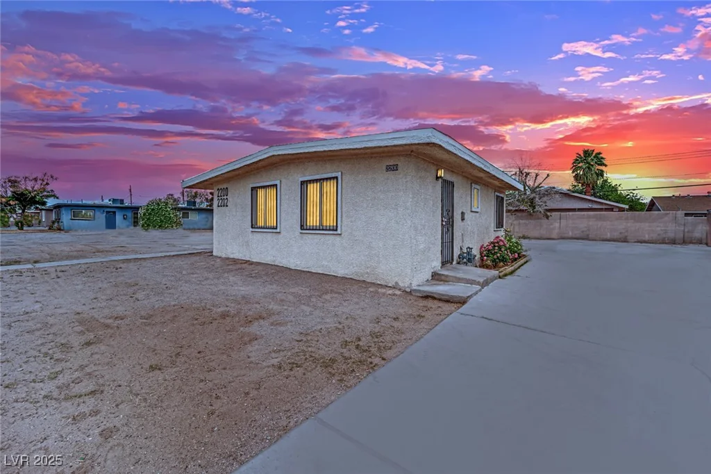 2200 Stanley, North Las Vegas, NV 89030