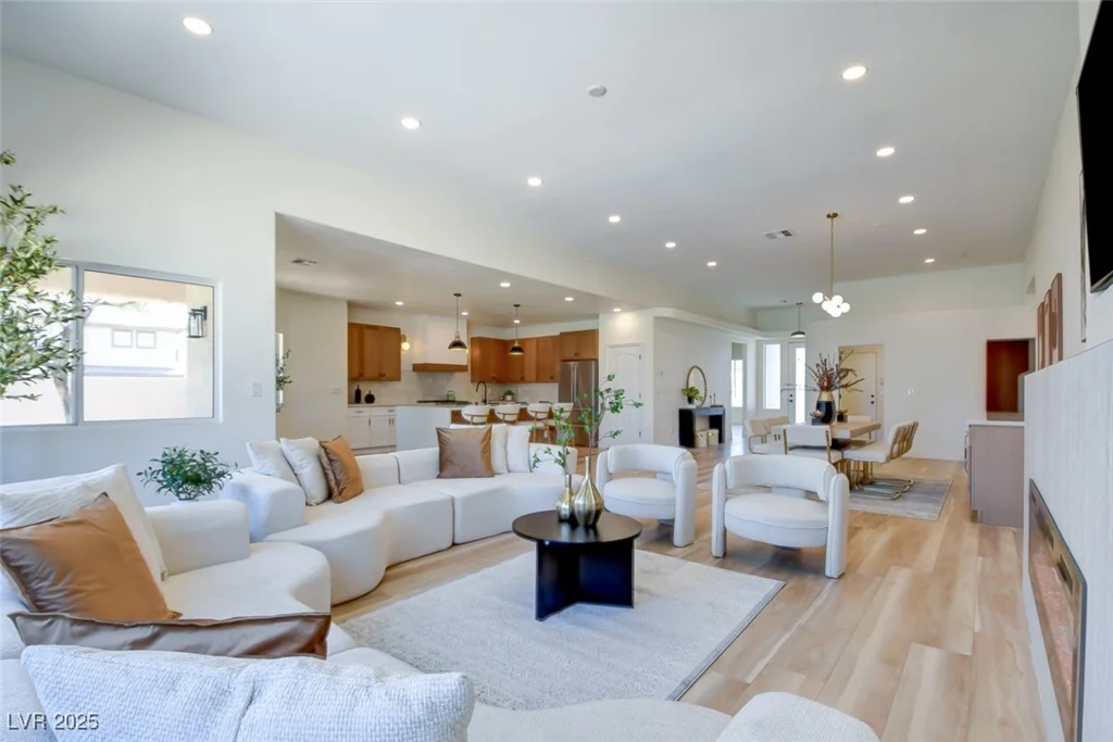 8080 Black Orchid, Las Vegas, NV 89131