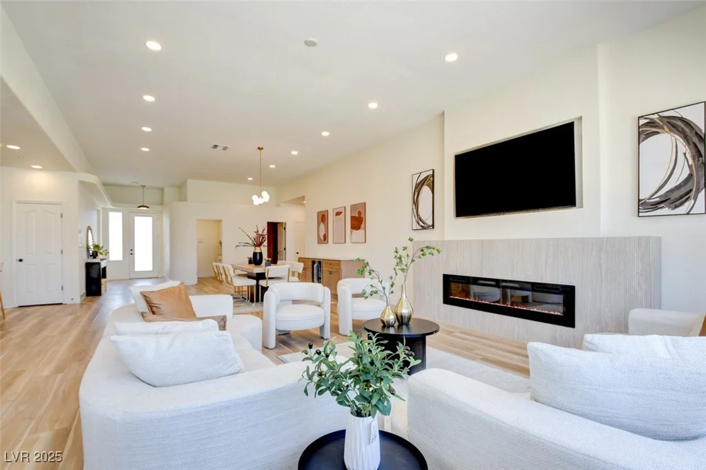 8080 Black Orchid, Las Vegas, NV 89131