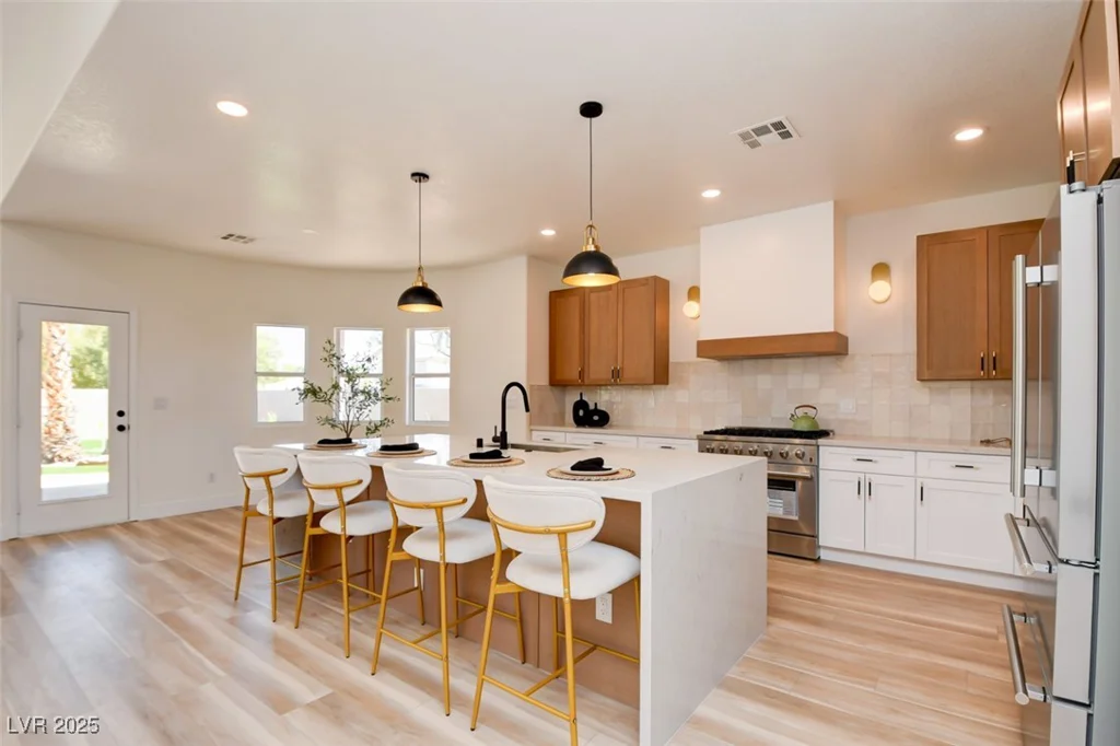8080 Black Orchid, Las Vegas, NV 89131