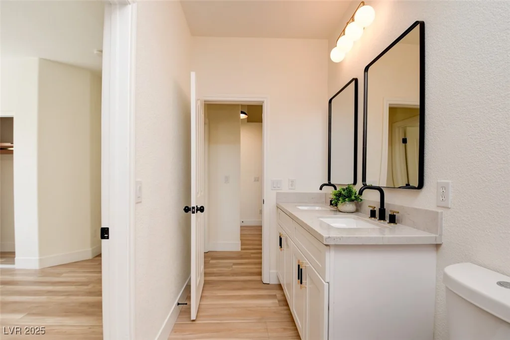 8080 Black Orchid, Las Vegas, NV 89131
