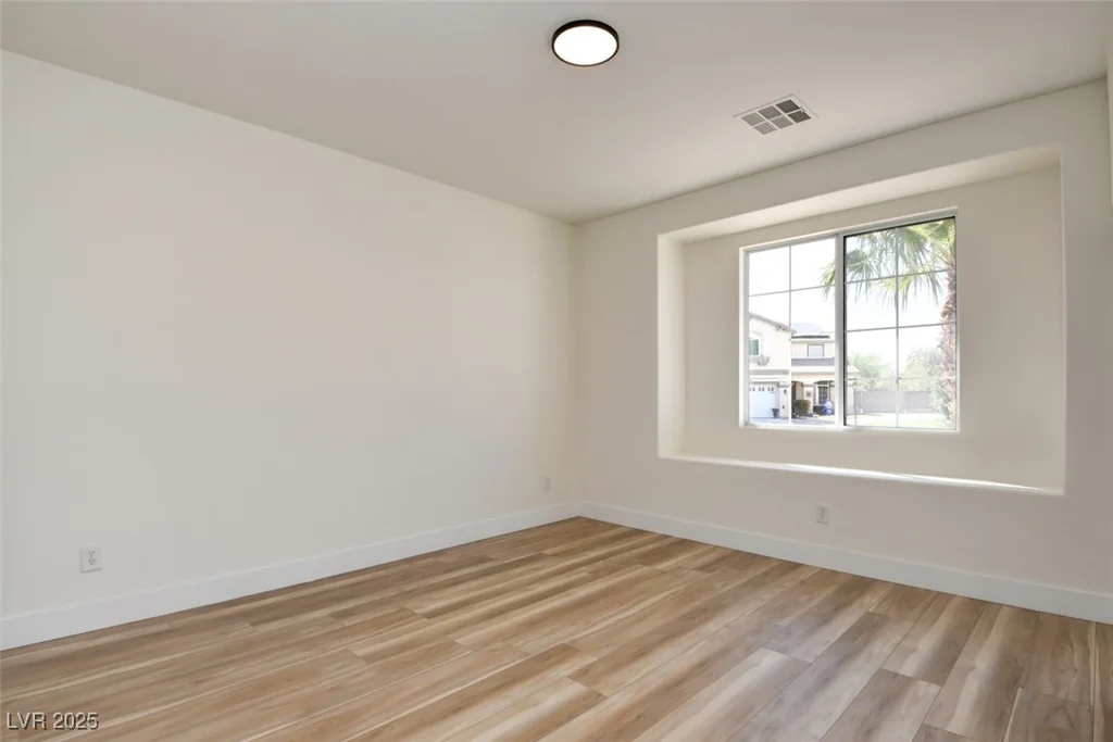 8080 Black Orchid, Las Vegas, NV 89131