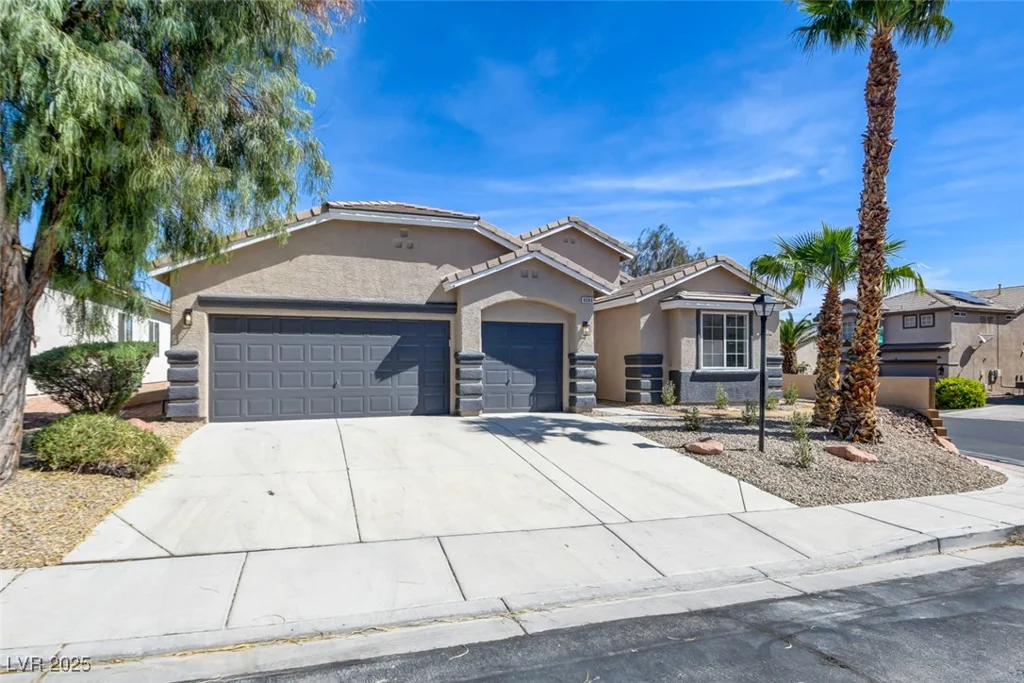 8080 Black Orchid, Las Vegas, NV 89131