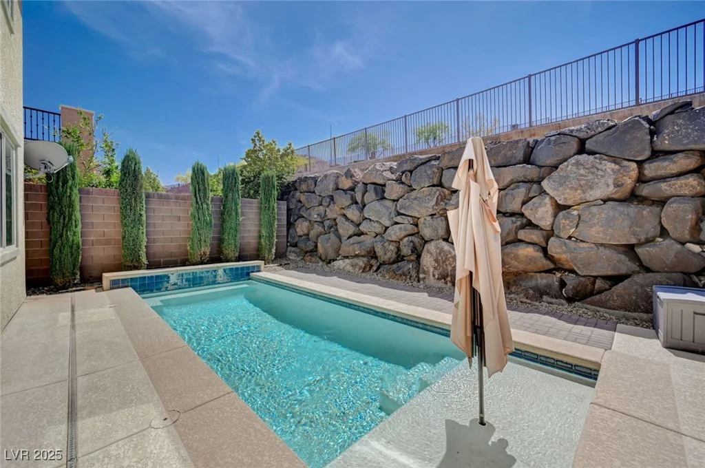 917 Pomander Point, Henderson, NV 89012