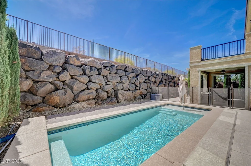 917 Pomander Point, Henderson, NV 89012