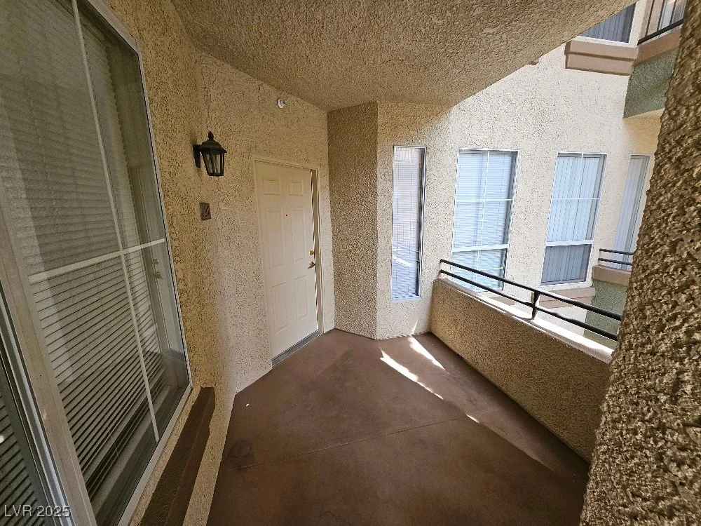 7115 Durango, Las Vegas, NV 89113