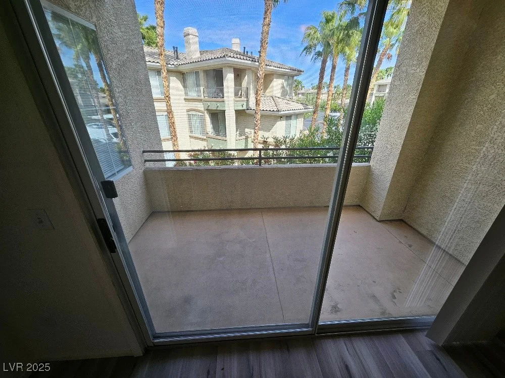 7115 Durango, Las Vegas, NV 89113