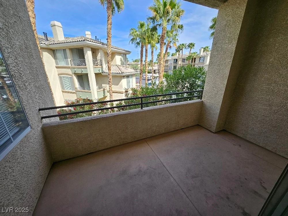 7115 Durango, Las Vegas, NV 89113