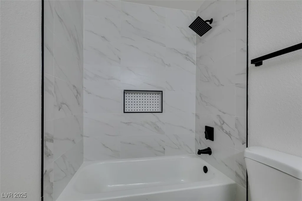 2671 Diamante, Las Vegas, NV 89121