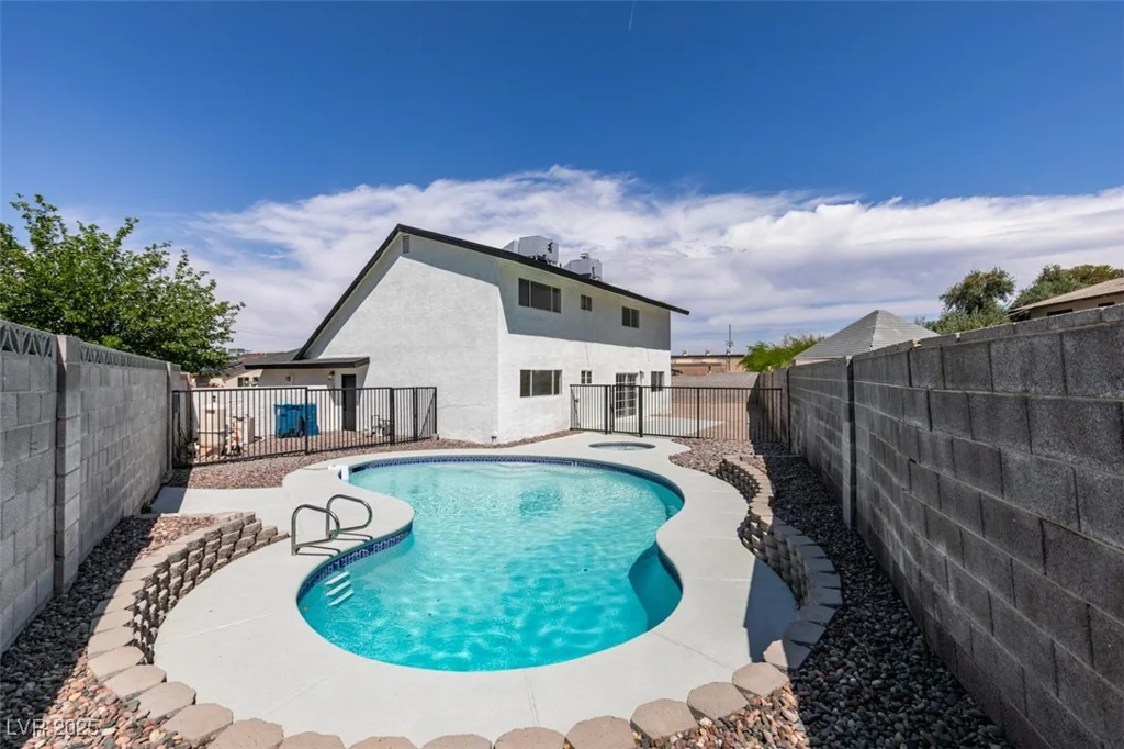 2671 Diamante, Las Vegas, NV 89121
