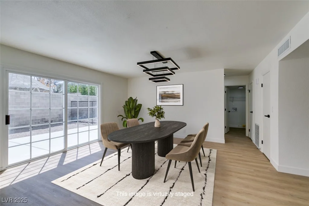 2671 Diamante, Las Vegas, NV 89121