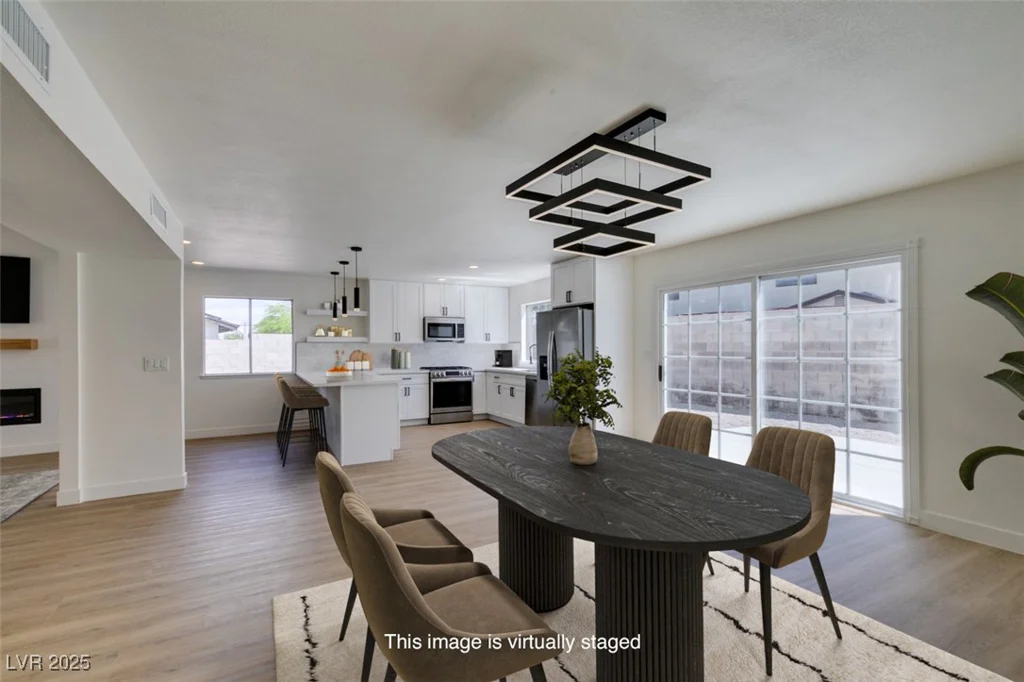 2671 Diamante, Las Vegas, NV 89121