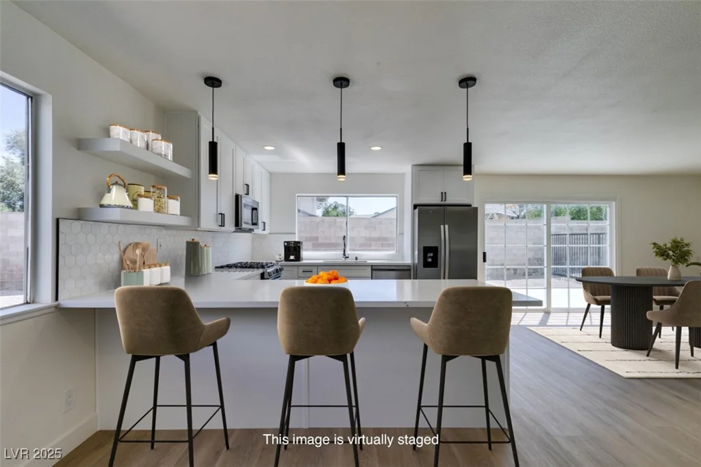2671 Diamante, Las Vegas, NV 89121