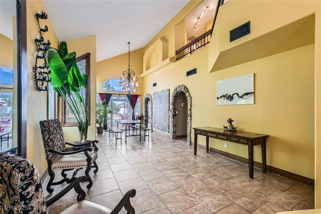 9921 Heffner Hills, Las Vegas, NV 89117