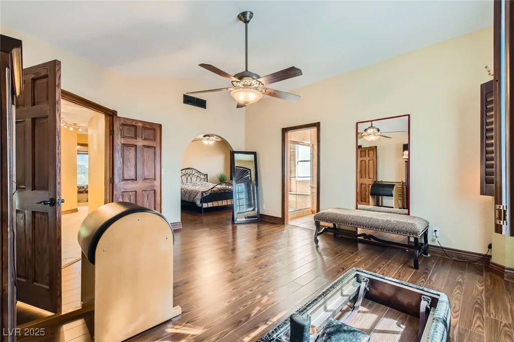 9921 Heffner Hills, Las Vegas, NV 89117