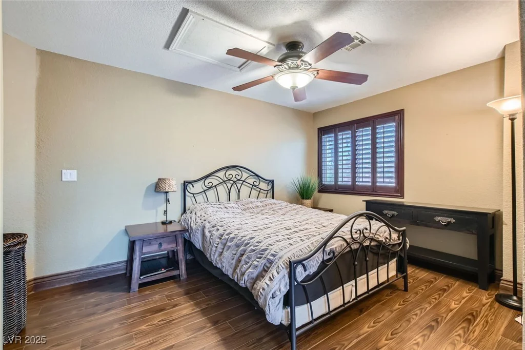 9921 Heffner Hills, Las Vegas, NV 89117