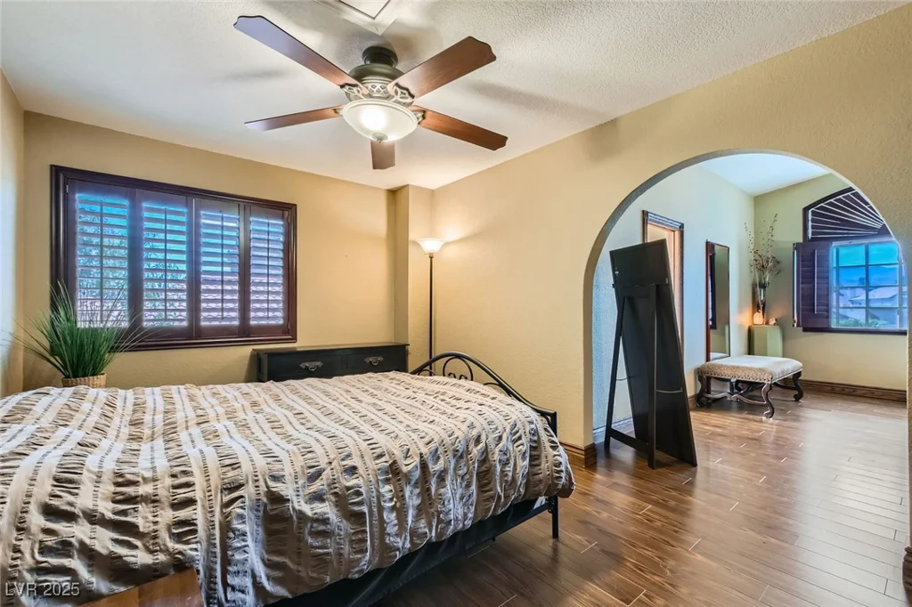 9921 Heffner Hills, Las Vegas, NV 89117