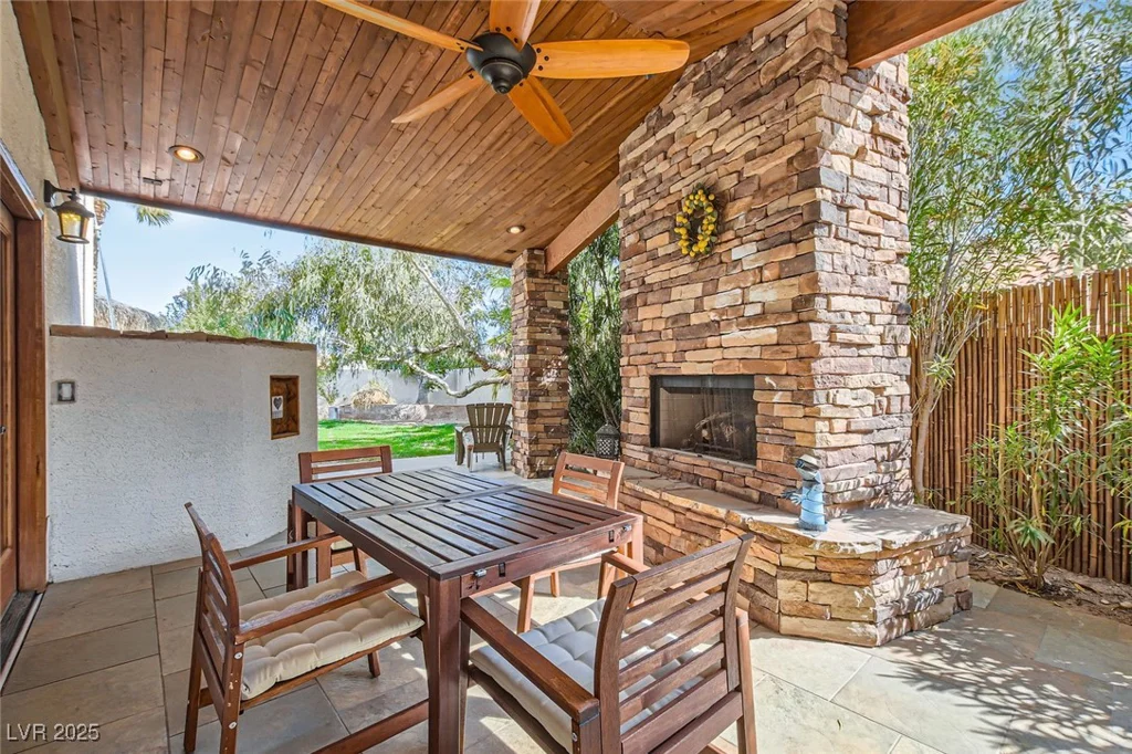 9921 Heffner Hills, Las Vegas, NV 89117