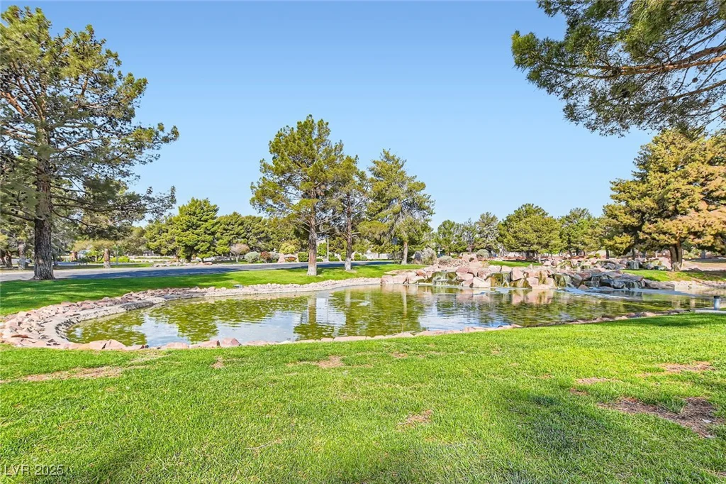 9921 Heffner Hills, Las Vegas, NV 89117