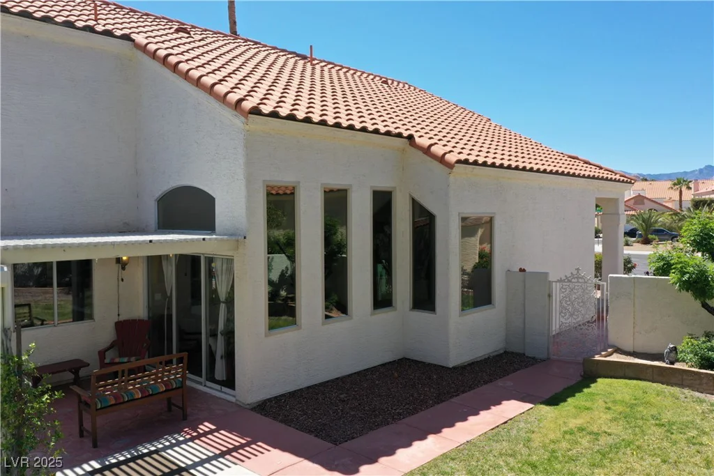 9921 Heffner Hills, Las Vegas, NV 89117