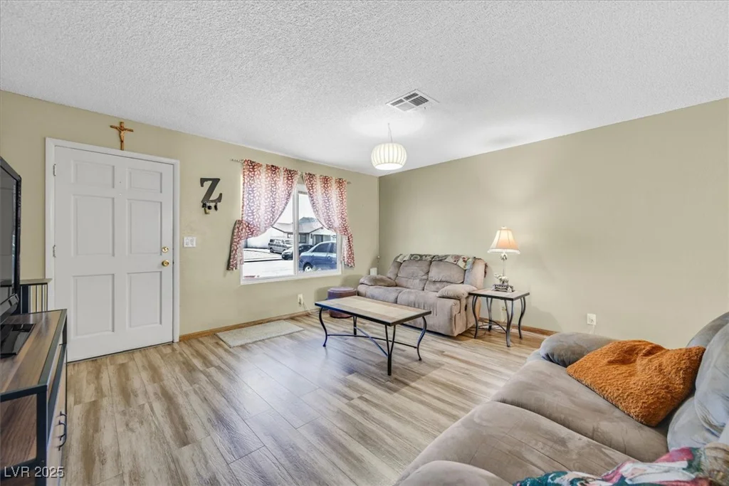 421 Engel, Henderson, NV 89011