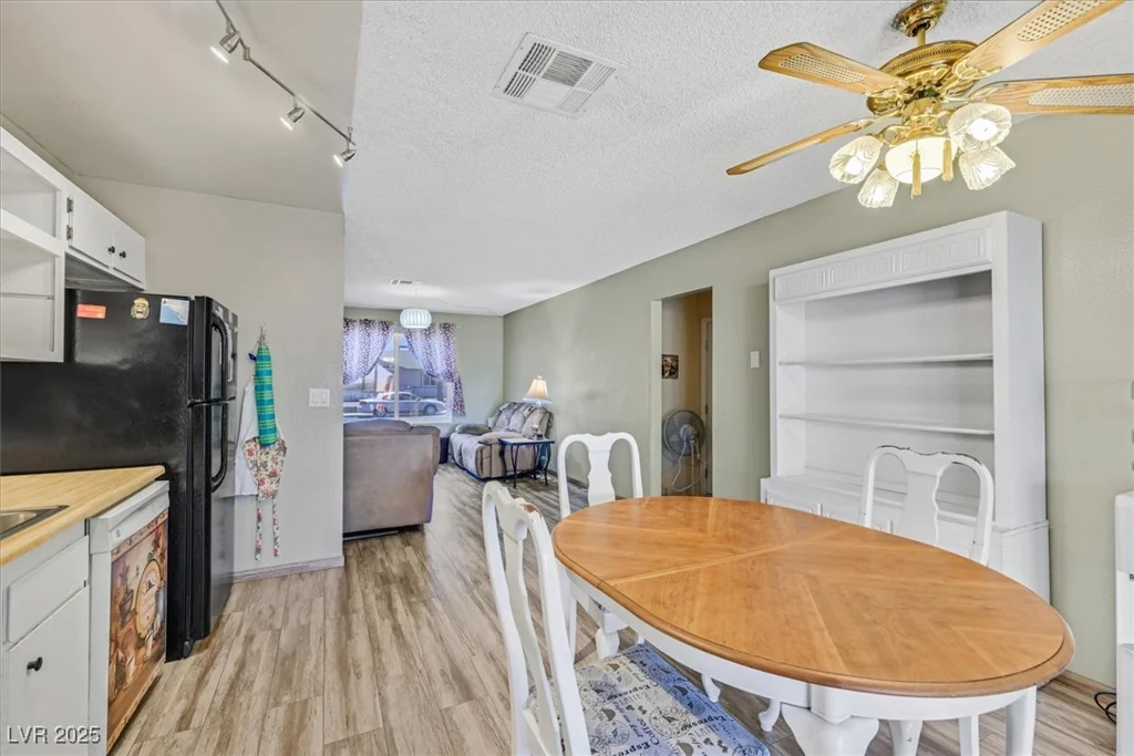 421 Engel, Henderson, NV 89011