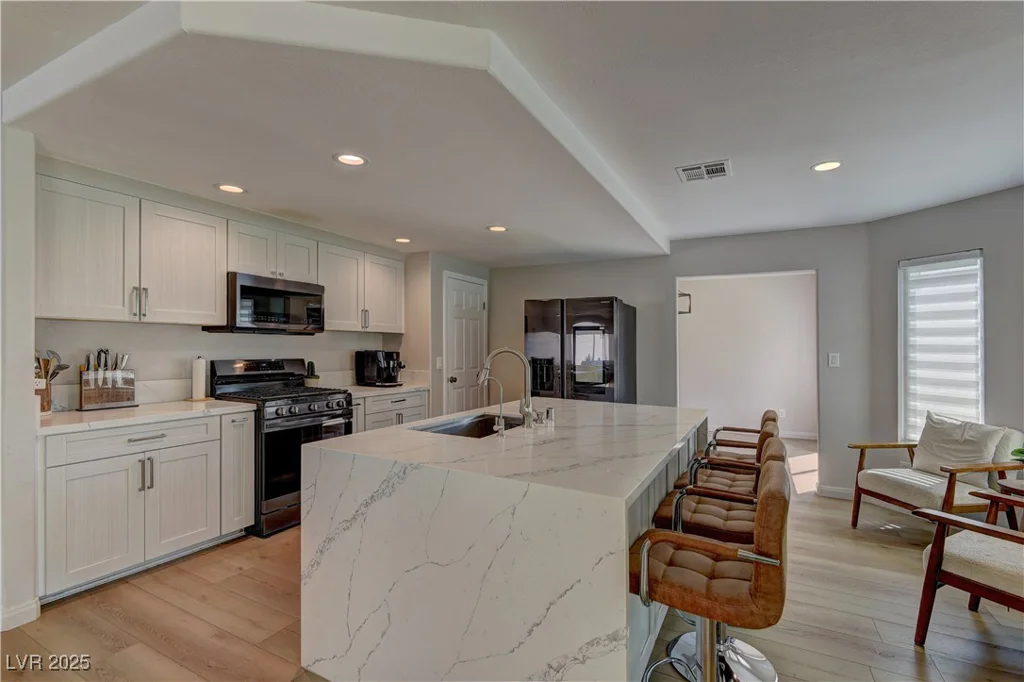 3005 Stern, Las Vegas, NV 89117