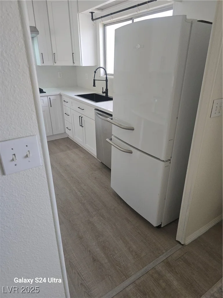 93 Sir George, Las Vegas, NV 89110
