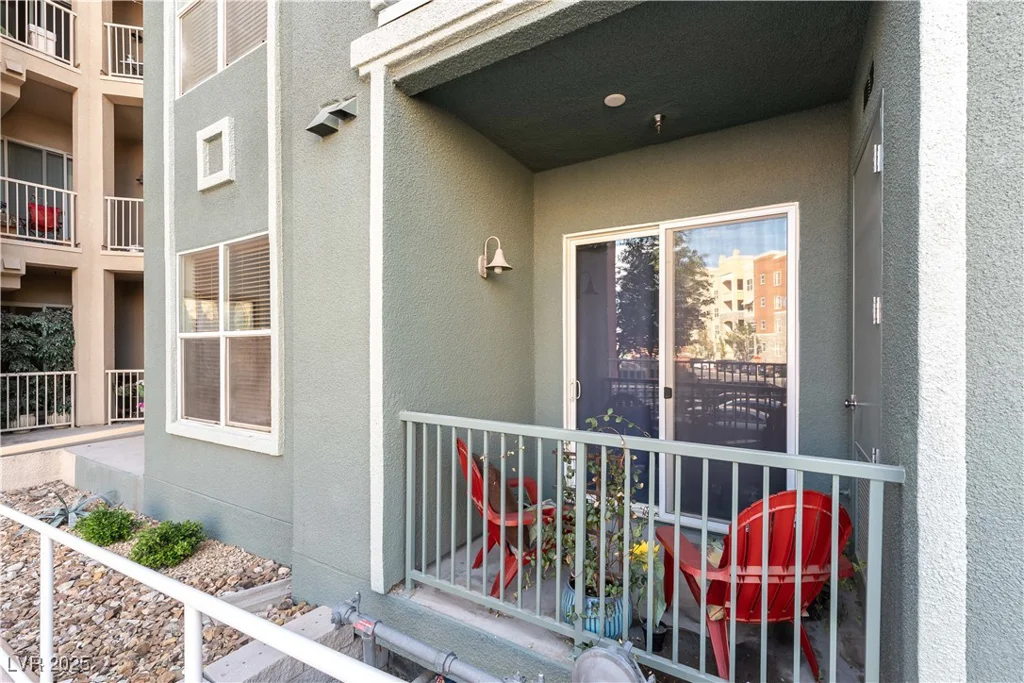 20 Serene, Las Vegas, NV 89123