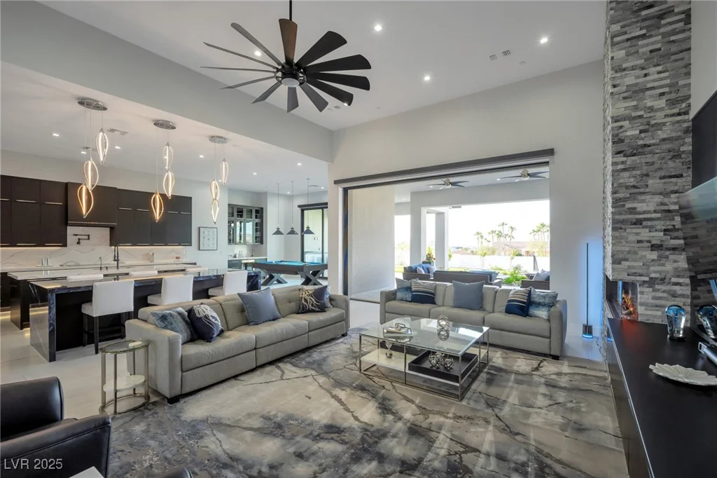 600 Quail Covey Road, Henderson, NV 89002