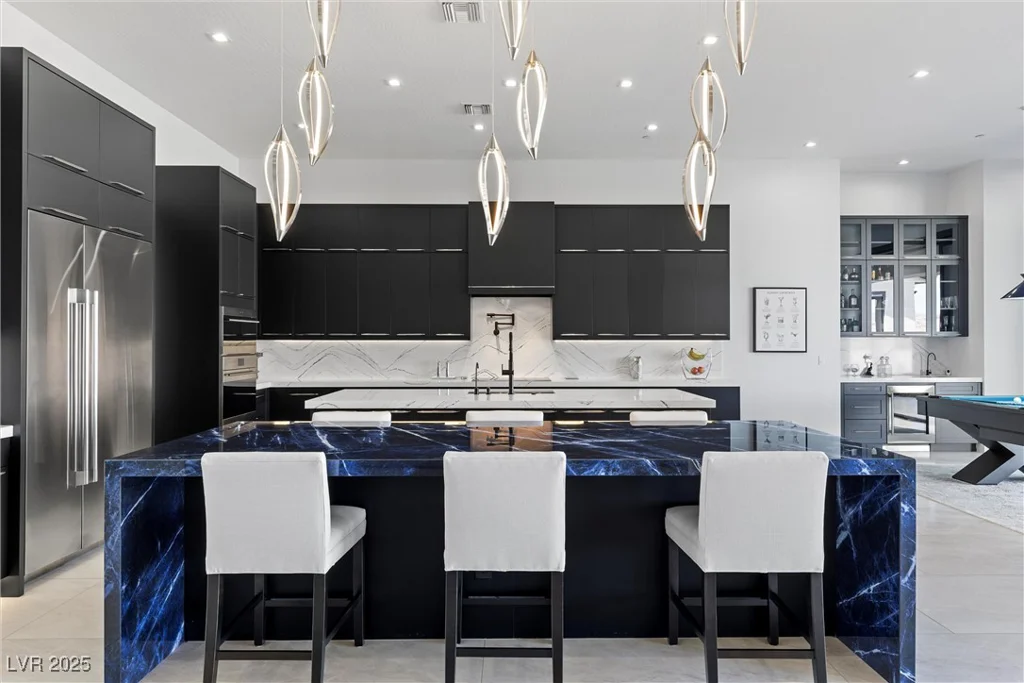 600 Quail Covey Road, Henderson, NV 89002