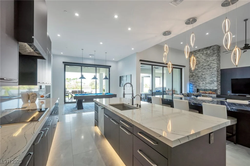 600 Quail Covey Road, Henderson, NV 89002