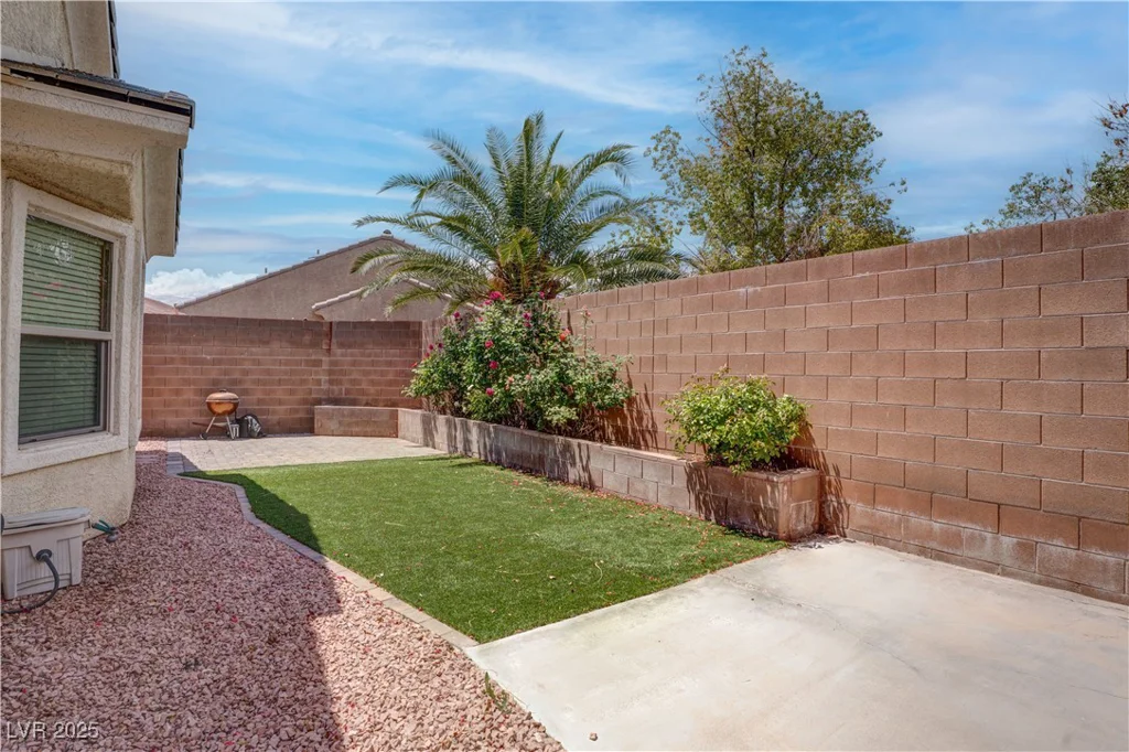 4140 Gliding Gulls, North Las Vegas, NV 89084