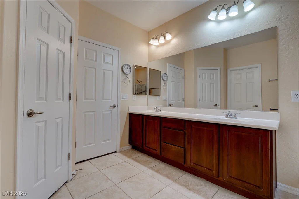 4140 Gliding Gulls, North Las Vegas, NV 89084