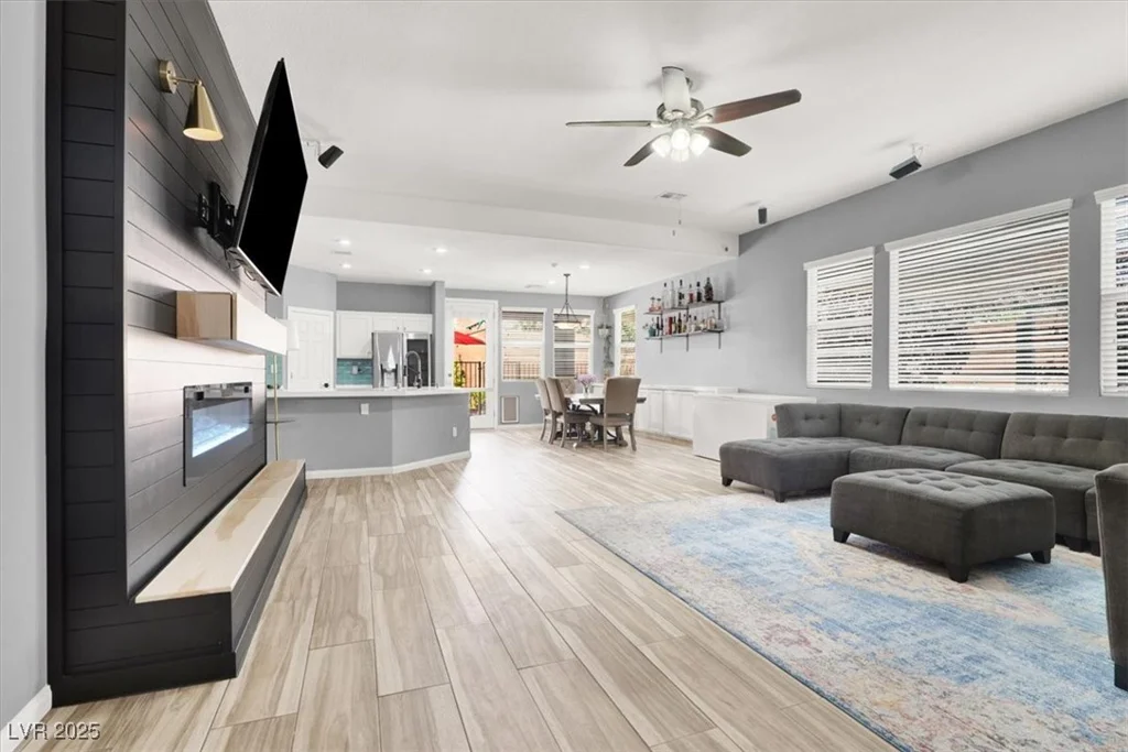 10385 Kern Ridge, Las Vegas, NV 89178