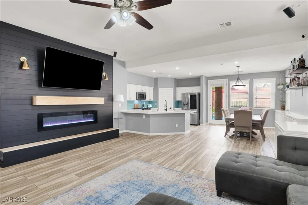 10385 Kern Ridge, Las Vegas, NV 89178