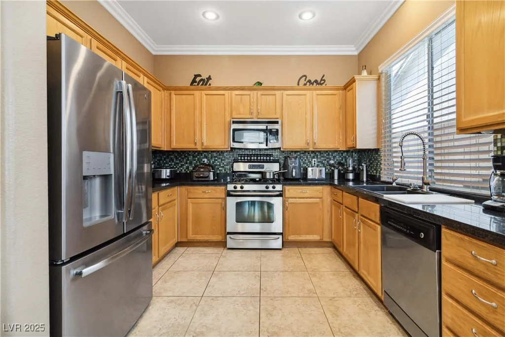 7404 Dry Corral, Las Vegas, NV 89113