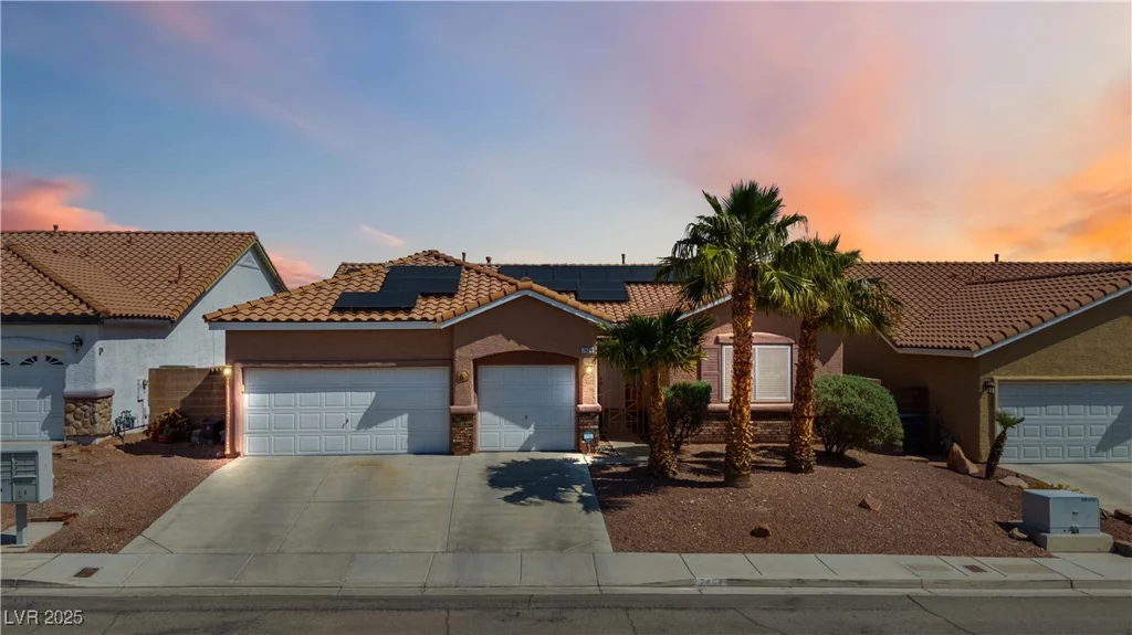 7404 Dry Corral, Las Vegas, NV 89113