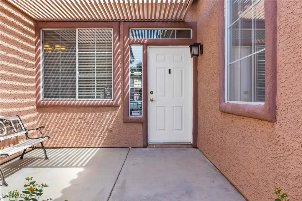 7404 Dry Corral, Las Vegas, NV 89113