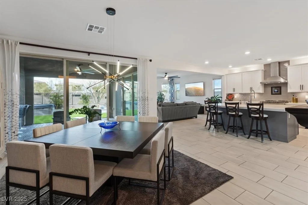 754 Spirit Lake, Las Vegas, NV 89138