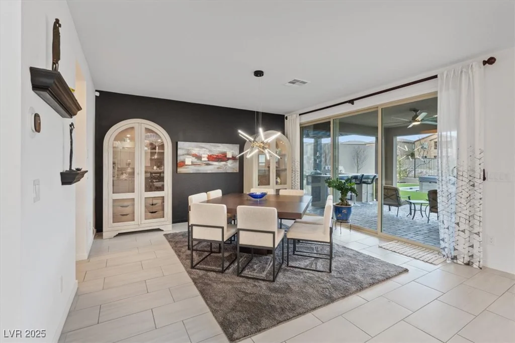 754 Spirit Lake, Las Vegas, NV 89138